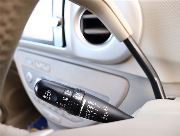 トヨタ ポルテ １．５ １５０Ｒ H19年 (関東) 99