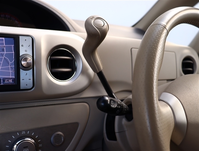 トヨタ ポルテ １．５ １５０Ｒ H19年 (関東) 99