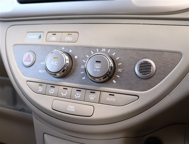 トヨタ ポルテ １．５ １５０Ｒ H19年 (関東) 99