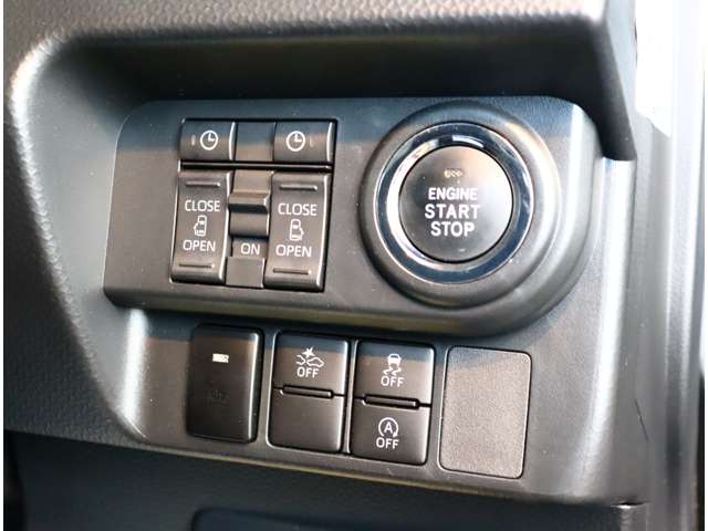 トヨタ ルーミー １．０ カスタム Ｇ R5年 (関東) 99