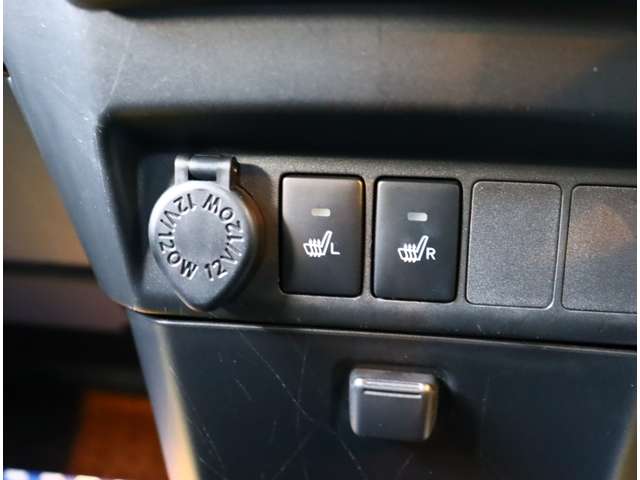 トヨタ ルーミー １．０ カスタム Ｇ R5年 (関東) 99