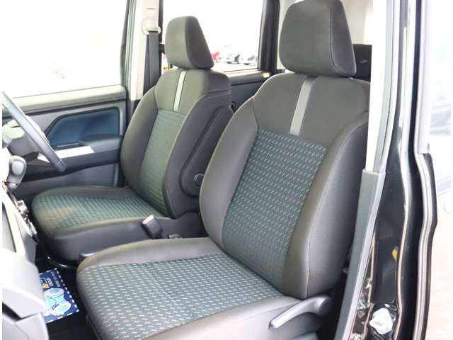 トヨタ ルーミー １．０ カスタム Ｇ R5年 (関東) 99