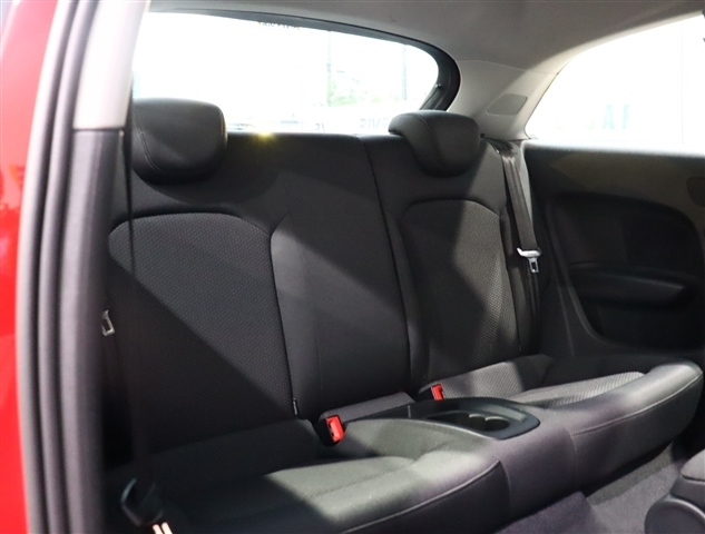 アウディ Ａ１ １．４　ＴＦＳＩ H23年 (関東) 99