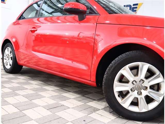 アウディ Ａ１ １．４　ＴＦＳＩ H23年 (関東) 99
