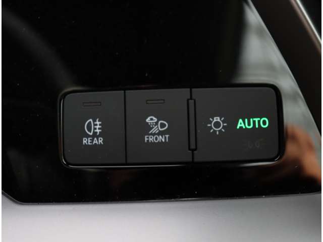 アウディ Ａ３　スポーツバック ３０　ＴＦＳＩ　Ｓライン R5年 (関東) 99