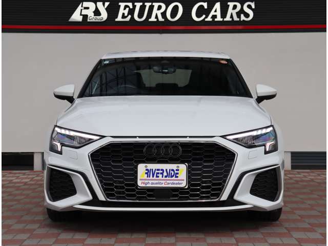 アウディ Ａ３　スポーツバック ３０　ＴＦＳＩ　Ｓライン R5年 (関東) 99
