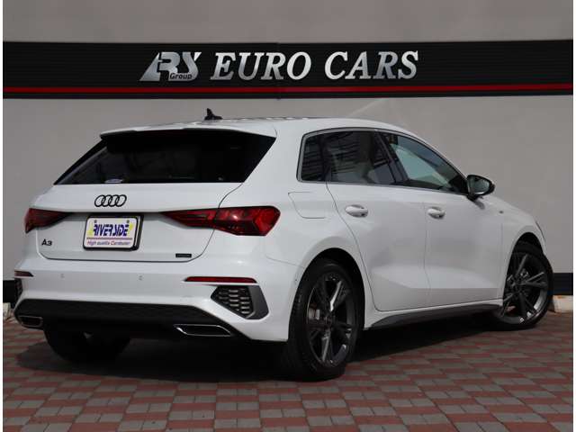 アウディ Ａ３　スポーツバック ３０　ＴＦＳＩ　Ｓライン R5年 (関東) 99