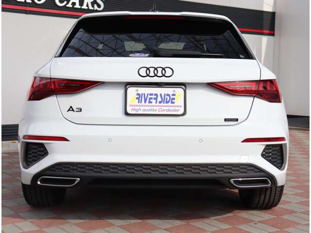 アウディ Ａ３　スポーツバック ３０　ＴＦＳＩ　Ｓライン R5年 (関東) 99
