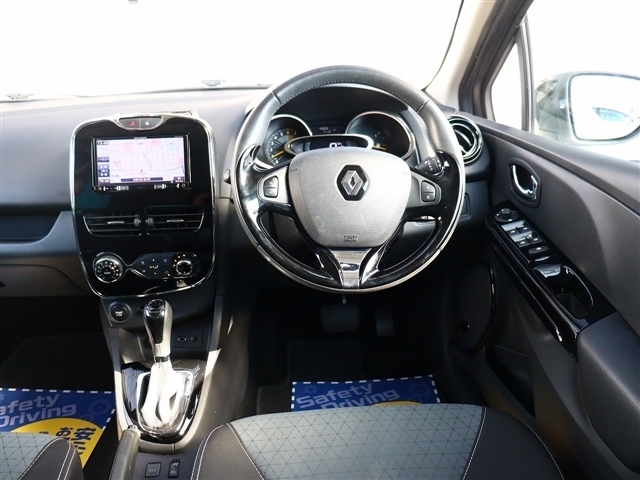 ルノー ルーテシア インテンス H26年 (関東) 99