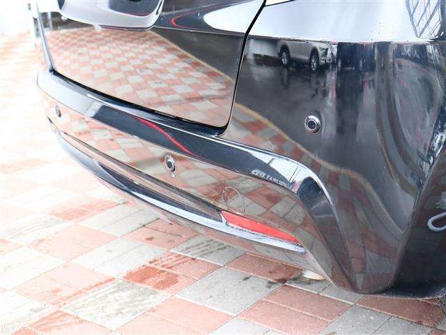 ホンダ フィット　ハイブリッド １．３ ナビプレミアムセレクション H22年 (関東) 99