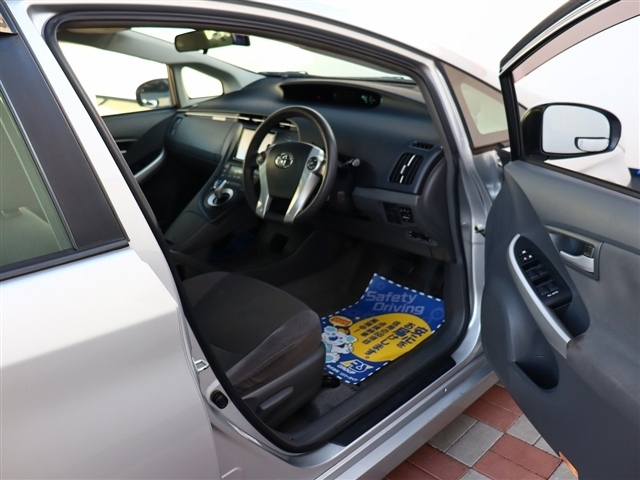 トヨタ プリウス １．８ Ｓ H24年 (関東) 99