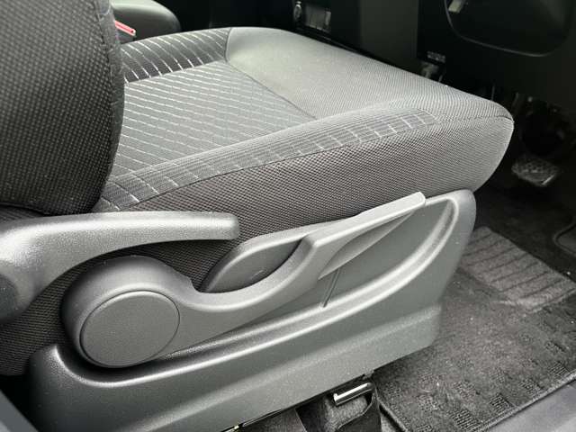 トヨタ ルーミー １．０ Ｇ Ｓ H29年 (関東) 99