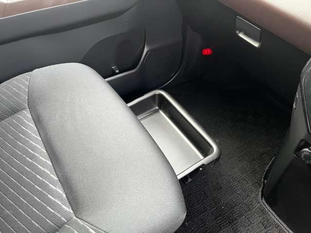 トヨタ ルーミー １．０ Ｇ Ｓ H29年 (関東) 99