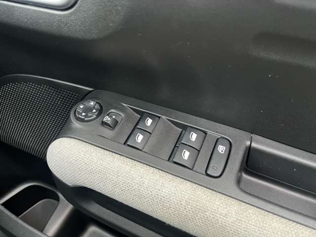 シトロエン Ｃ３　エアクロス　ＳＵＶ シャイン　パッケージ R2年 (関東) 99