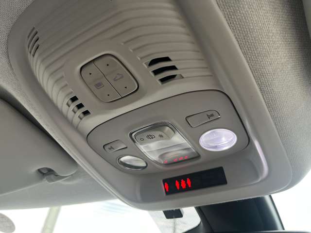 シトロエン Ｃ３　エアクロス　ＳＵＶ シャイン　パッケージ R2年 (関東) 99