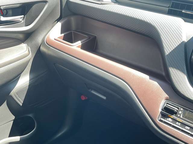 スズキ ソリオ １．２ バンディット ハイブリッド ＭＶ R7年 (関東) 99