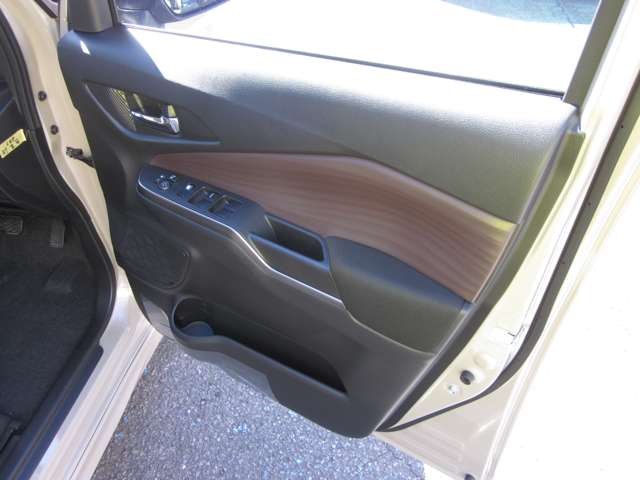 スズキ ソリオ １．２ バンディット ハイブリッド ＭＶ R7年 (関東) 99