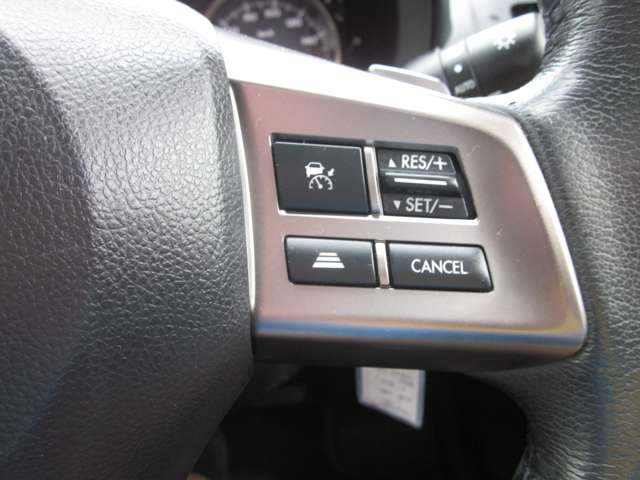 スバル インプレッサスポーツ ２．０ Ｉ アイサイト ４ＷＤ H26年 (関東) 99