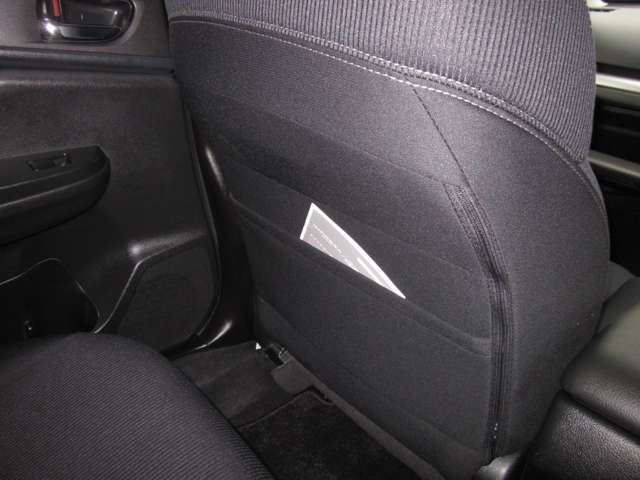 スバル インプレッサスポーツ ２．０ Ｉ アイサイト ４ＷＤ H26年 (関東) 99