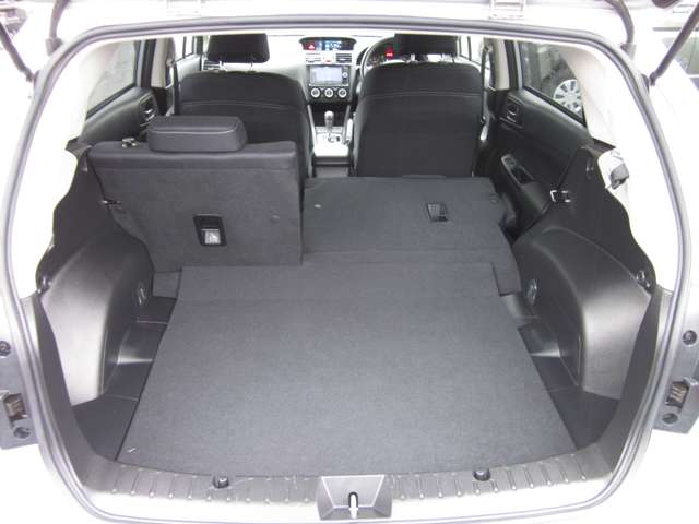 スバル インプレッサスポーツ ２．０ Ｉ アイサイト ４ＷＤ H26年 (関東) 99