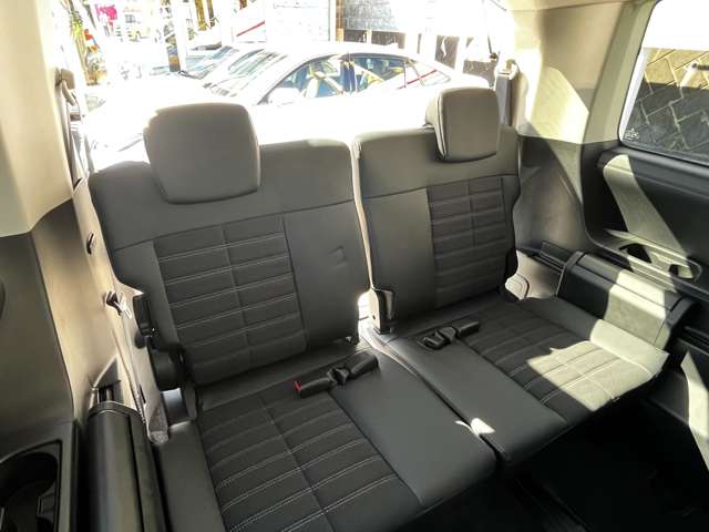 三菱 デリカ　Ｄ：５ ２．２ シャモニー 電動サイドステップ装着車 ディーゼルターボ ４ＷＤ R6年 (関東) 99