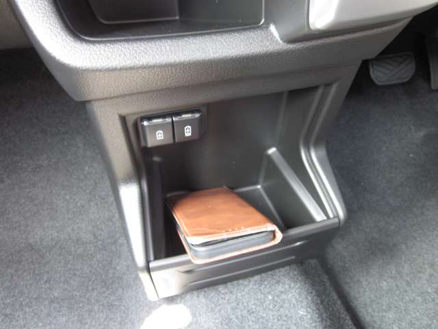 スズキ クロスビー １．０ ハイブリッド ＭＺ R6年 (関東) 99