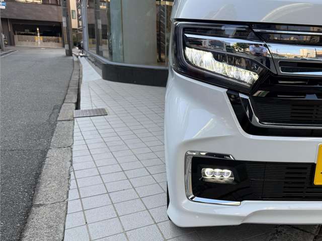 ホンダ Ｎ　ＢＯＸ カスタム ６６０ Ｌ ターボ R4年 (近畿) 99