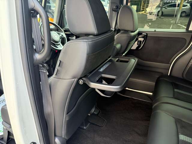 ホンダ Ｎ　ＢＯＸ カスタム ６６０ Ｌ ターボ R4年 (近畿) 99