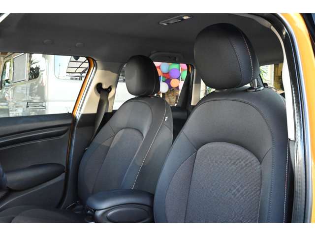 ミニ ミニ クーパー ５ドア H27年 (近畿) 99