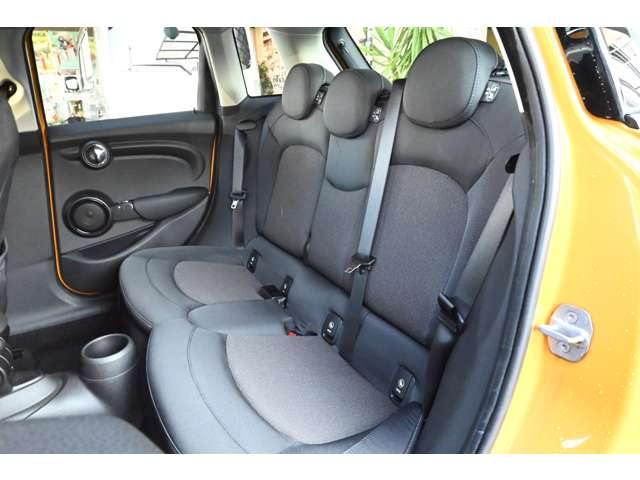 ミニ ミニ クーパー ５ドア H27年 (近畿) 99