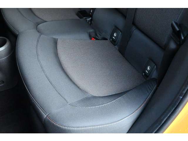 ミニ ミニ クーパー ５ドア H27年 (近畿) 99