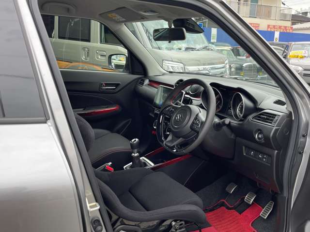 スズキ スイフト スポーツ １．４ R5年 (近畿) 99