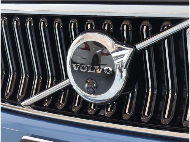 ボルボ ＸＣ４０ アルティメット Ｂ４ ＡＷＤ ４ＷＤ R5年 (近畿) 99