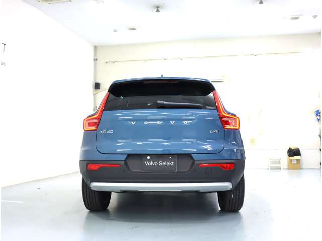 ボルボ ＸＣ４０ アルティメット Ｂ４ ＡＷＤ ４ＷＤ R5年 (近畿) 99