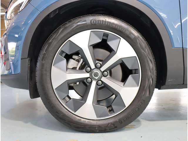 ボルボ ＸＣ４０ アルティメット Ｂ４ ＡＷＤ ４ＷＤ R5年 (近畿) 99