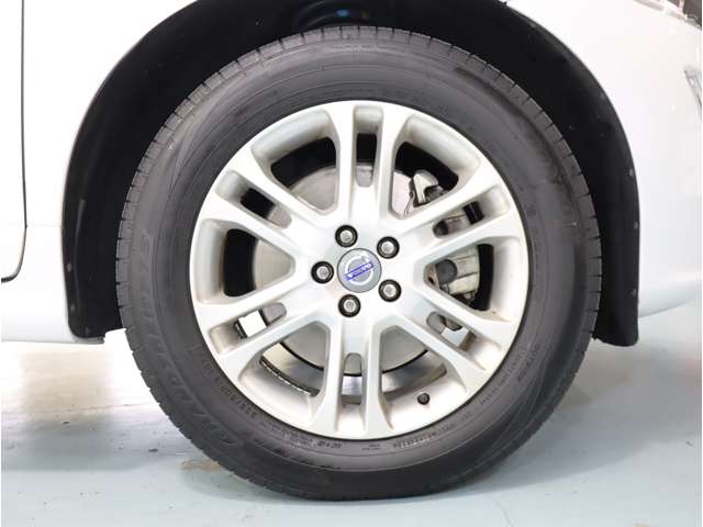 ボルボ ＸＣ６０ Ｔ５　ＳＥ H27年 (近畿) 99