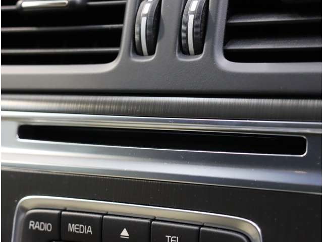 ボルボ ＸＣ６０ Ｔ５　ＳＥ H27年 (近畿) 99