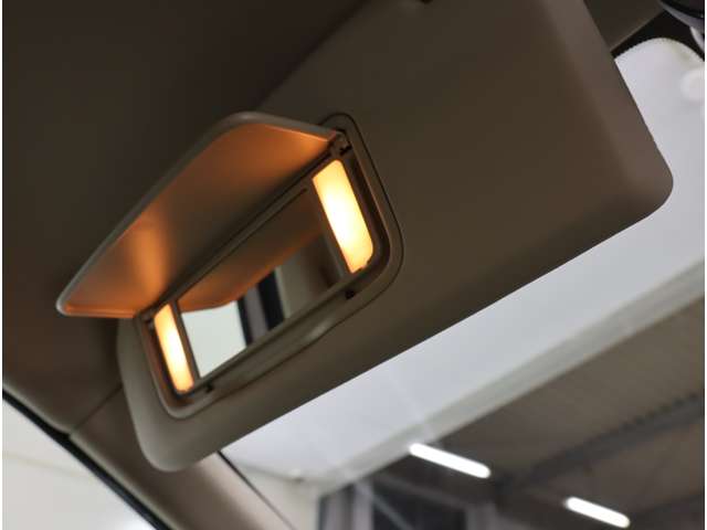 ボルボ ＸＣ６０ Ｔ５　ＳＥ H27年 (近畿) 99