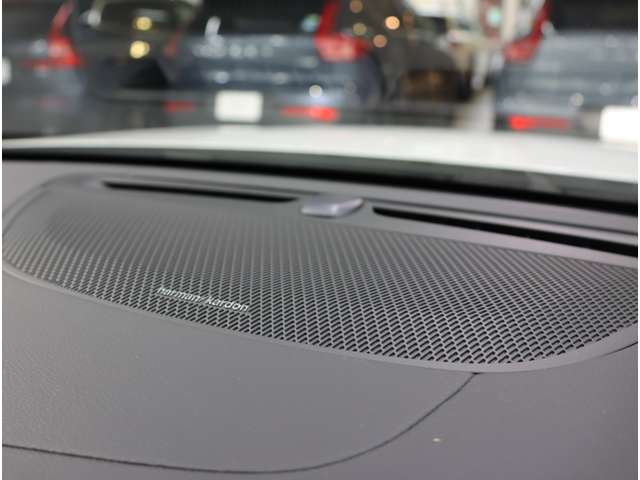 ボルボ Ｖ６０ アルティメット　Ｂ４ R5年 (近畿) 99