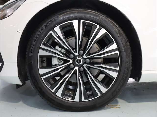 ボルボ Ｖ６０ アルティメット　Ｂ４ R5年 (近畿) 99