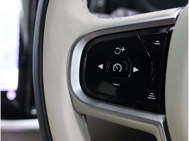 ボルボ Ｖ６０ アルティメット　Ｂ４ R5年 (近畿) 99