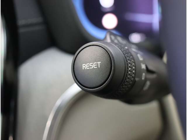 ボルボ Ｖ６０ アルティメット　Ｂ４ R5年 (近畿) 99