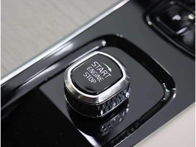 ボルボ Ｖ６０ アルティメット　Ｂ４ R5年 (近畿) 99