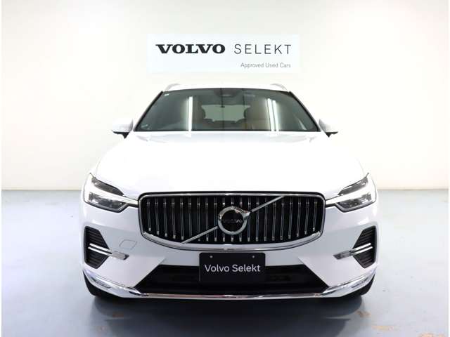 ボルボ ＸＣ６０ Ｂ５ ＡＷＤ インスクリプション ４ＷＤ R4年 (近畿) 99