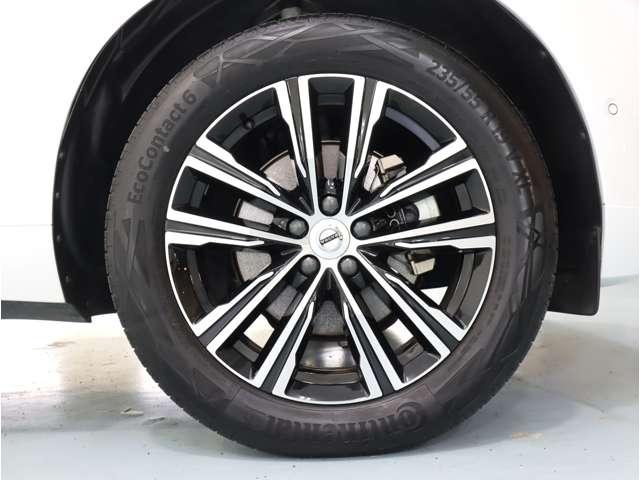 ボルボ ＸＣ６０ Ｂ５ ＡＷＤ インスクリプション ４ＷＤ R4年 (近畿) 99