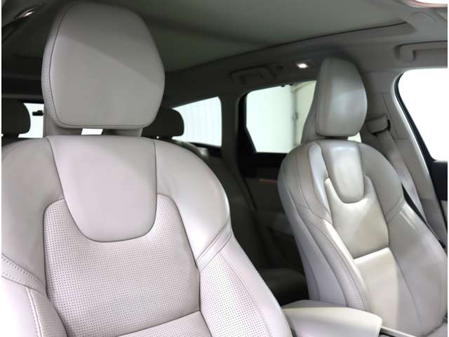 ボルボ Ｖ９０クロスカントリー アルティメット Ｂ５ ＡＷＤ ４ＷＤ R5年 (近畿) 99