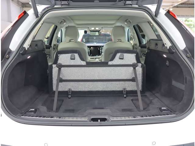 ボルボ Ｖ９０クロスカントリー アルティメット Ｂ５ ＡＷＤ ４ＷＤ R5年 (近畿) 99