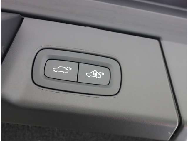 ボルボ Ｖ９０クロスカントリー アルティメット Ｂ５ ＡＷＤ ４ＷＤ R5年 (近畿) 99