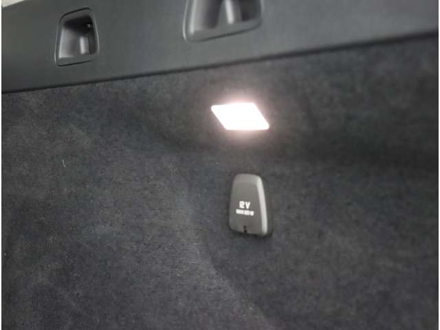 ボルボ Ｖ９０クロスカントリー アルティメット Ｂ５ ＡＷＤ ４ＷＤ R5年 (近畿) 99