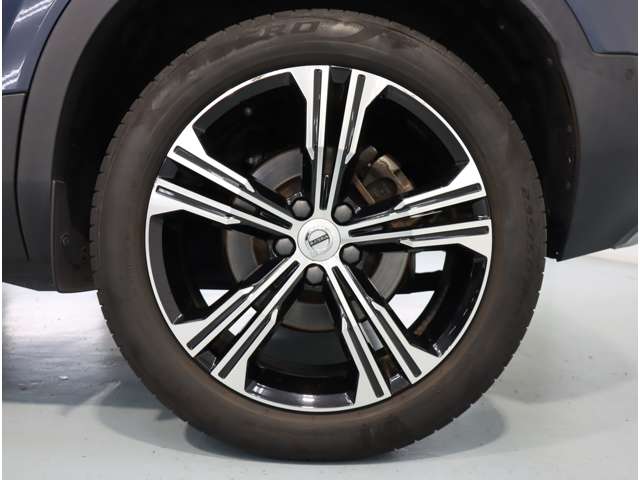 ボルボ ＸＣ４０ Ｔ５ ＡＷＤ インスクリプション ４ＷＤ R1年 (近畿) 99